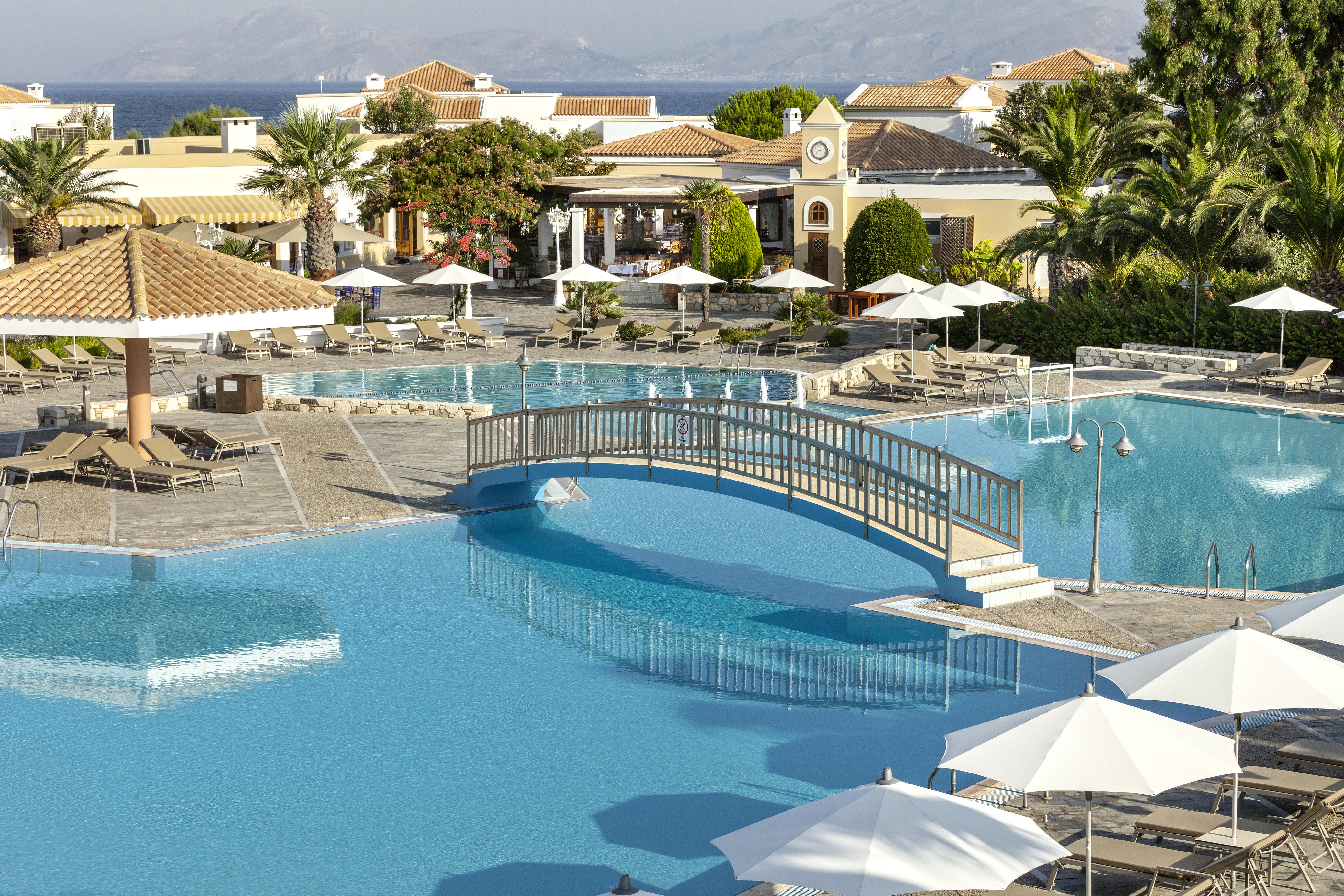 Neptune Luxury Resort Mastichari  Exterior photo