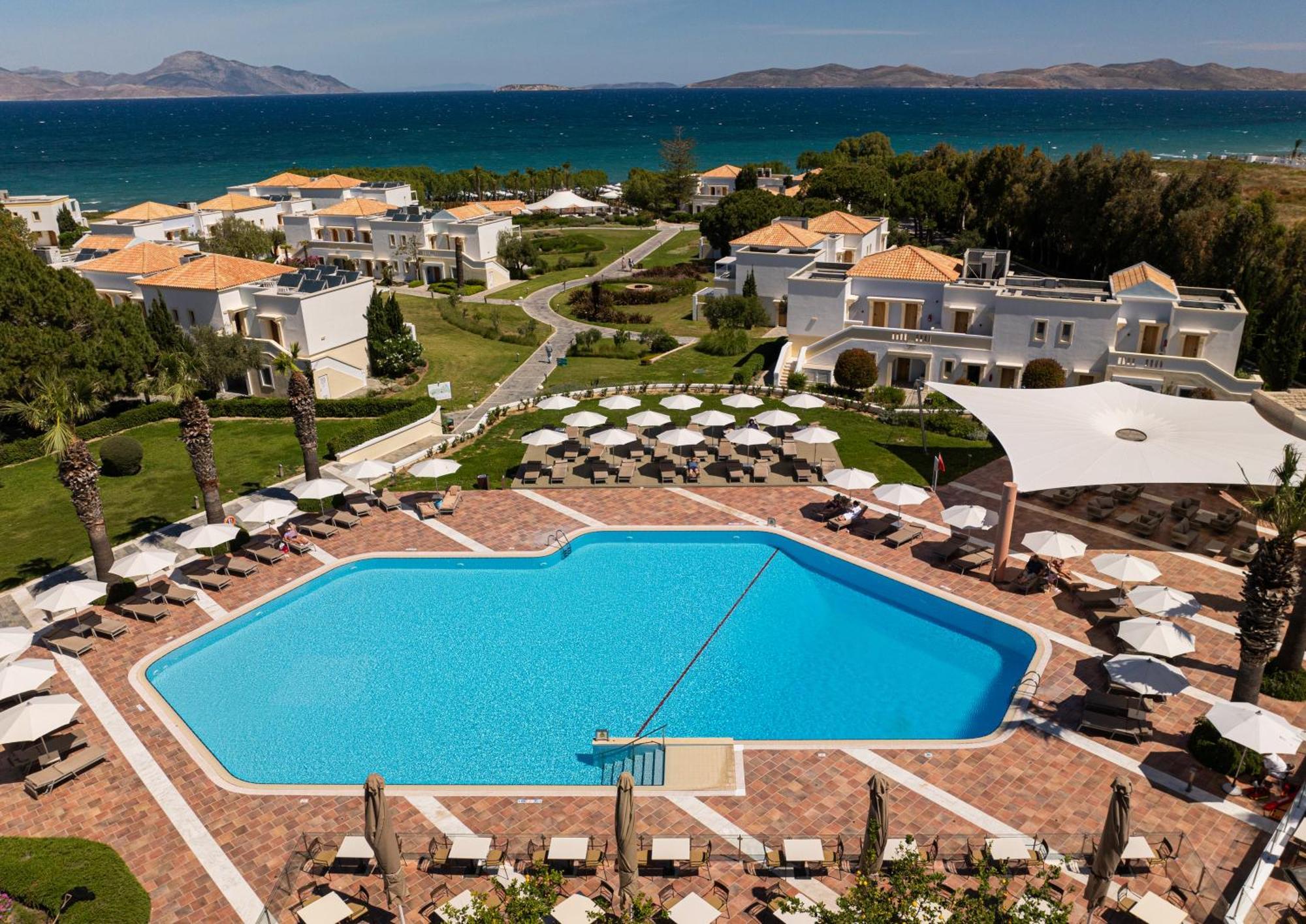 Neptune Luxury Resort Mastichari  Exterior photo